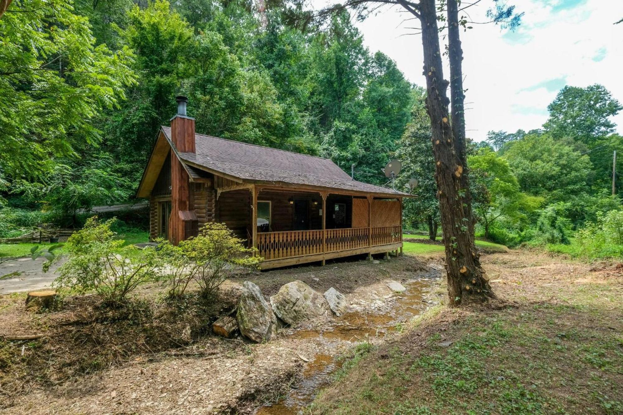 Grove Creek Cabin Gatlinburg Exterior photo